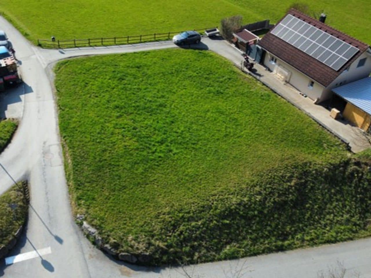 Baugrundstück in ruhiger Stadtrandlage mit Aussicht und bester Infrastruktur
