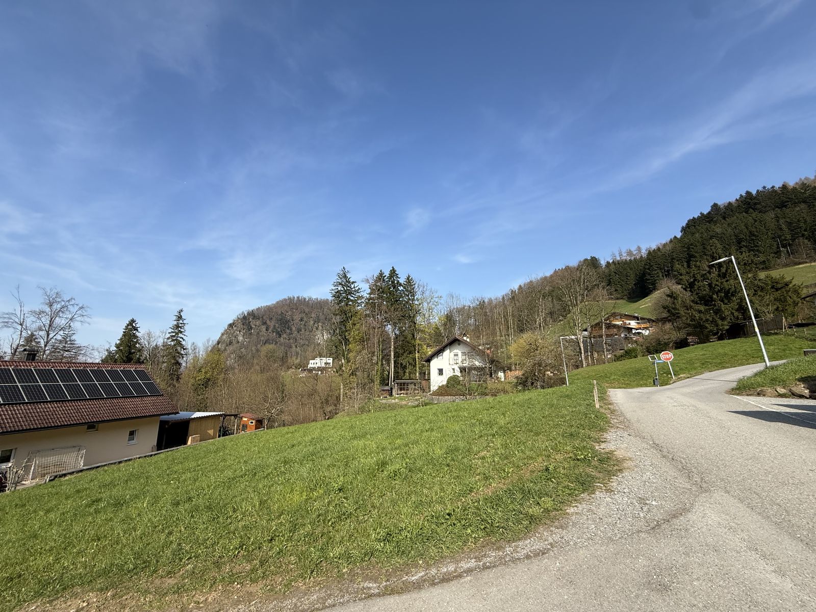Baugrundstück in ruhiger Stadtrandlage mit Aussicht und bester Infrastruktur – 4
