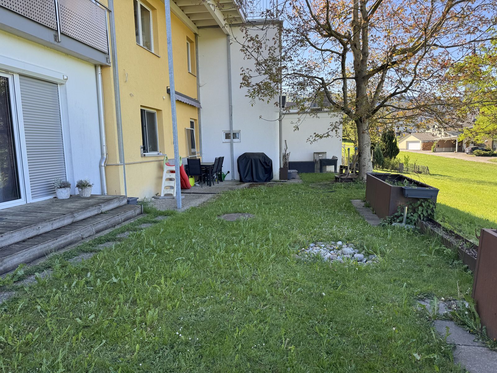 Geräumige 5-Zimmer-Gartenwohnung in ruhiger Lage – 5