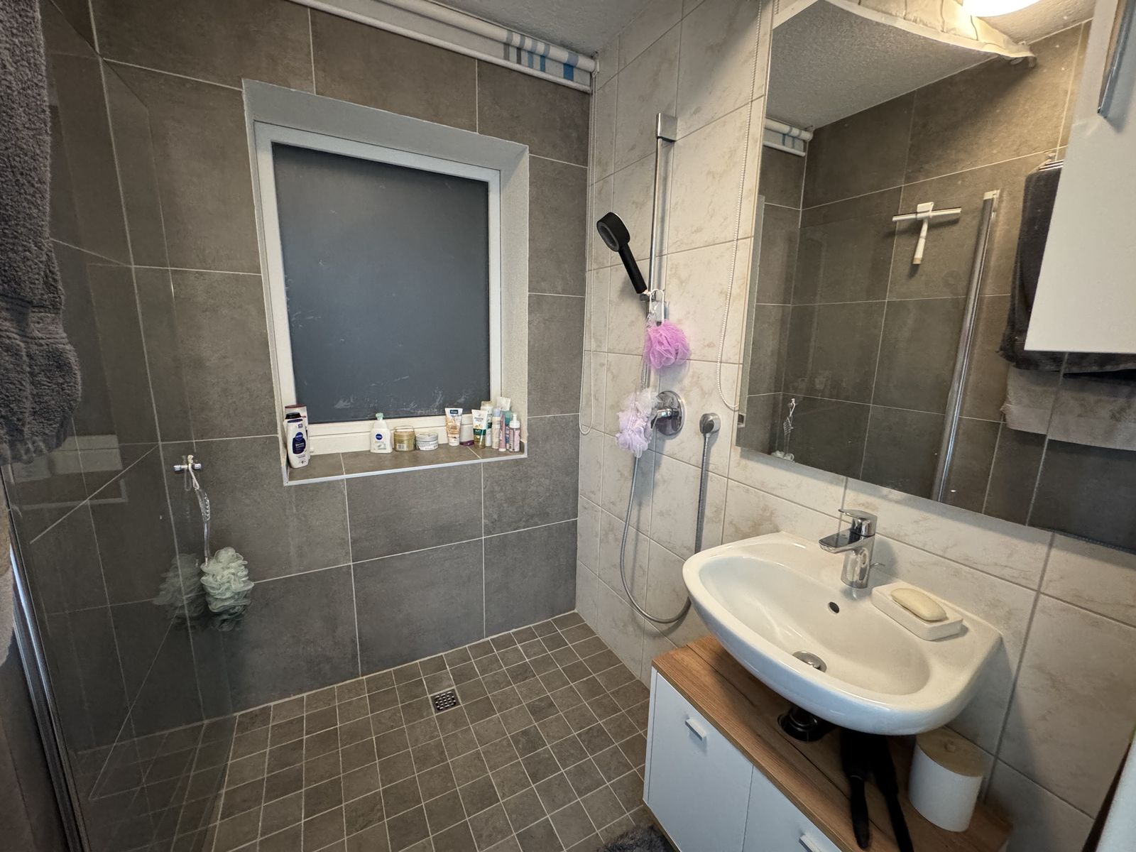Geräumige 5-Zimmer-Gartenwohnung in ruhiger Lage – 8