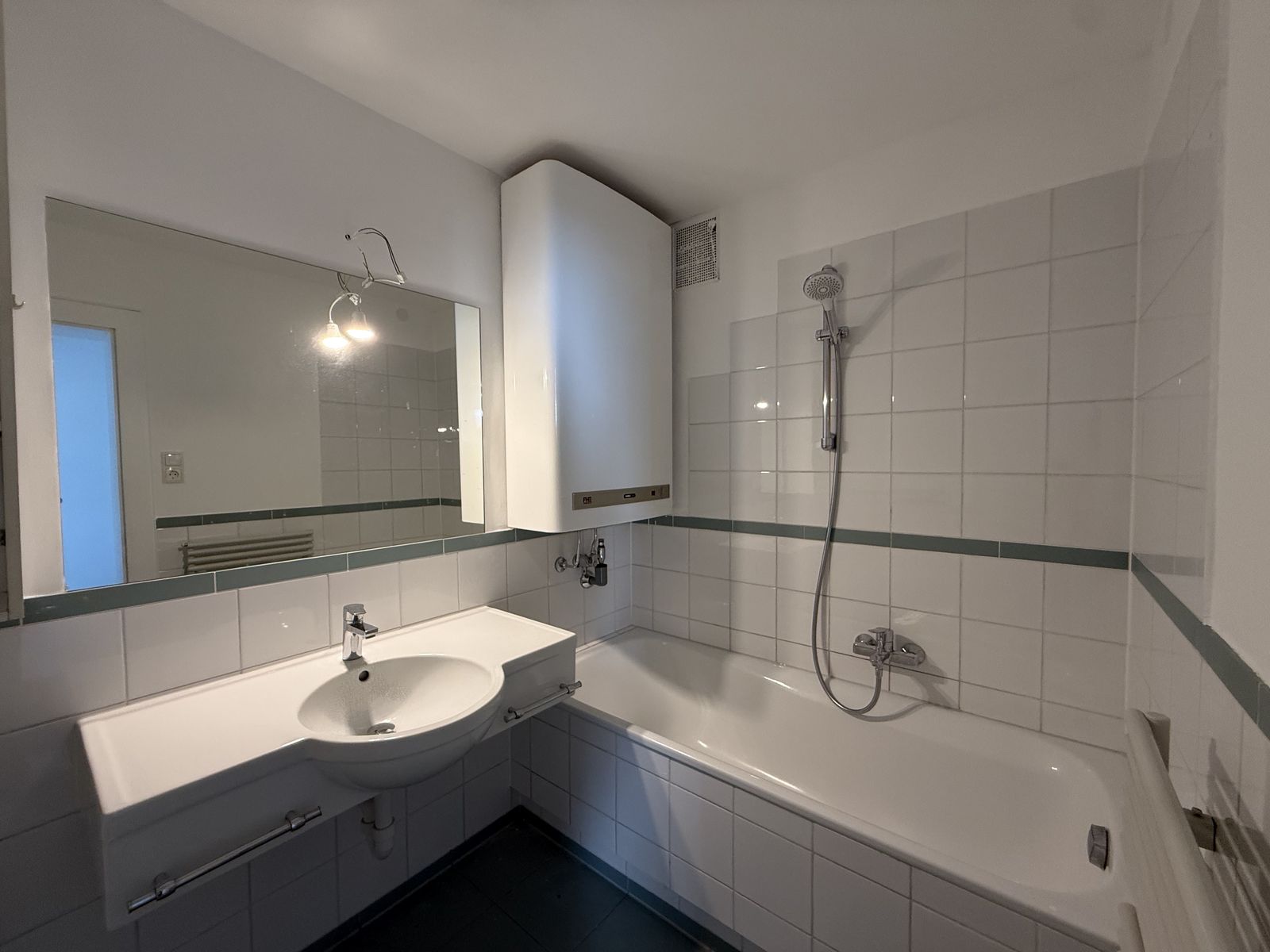 Zentrale 3-Zimmerwohnung mit besonderem Flair und zwei Balkonen mitten in Dornbirn – 6