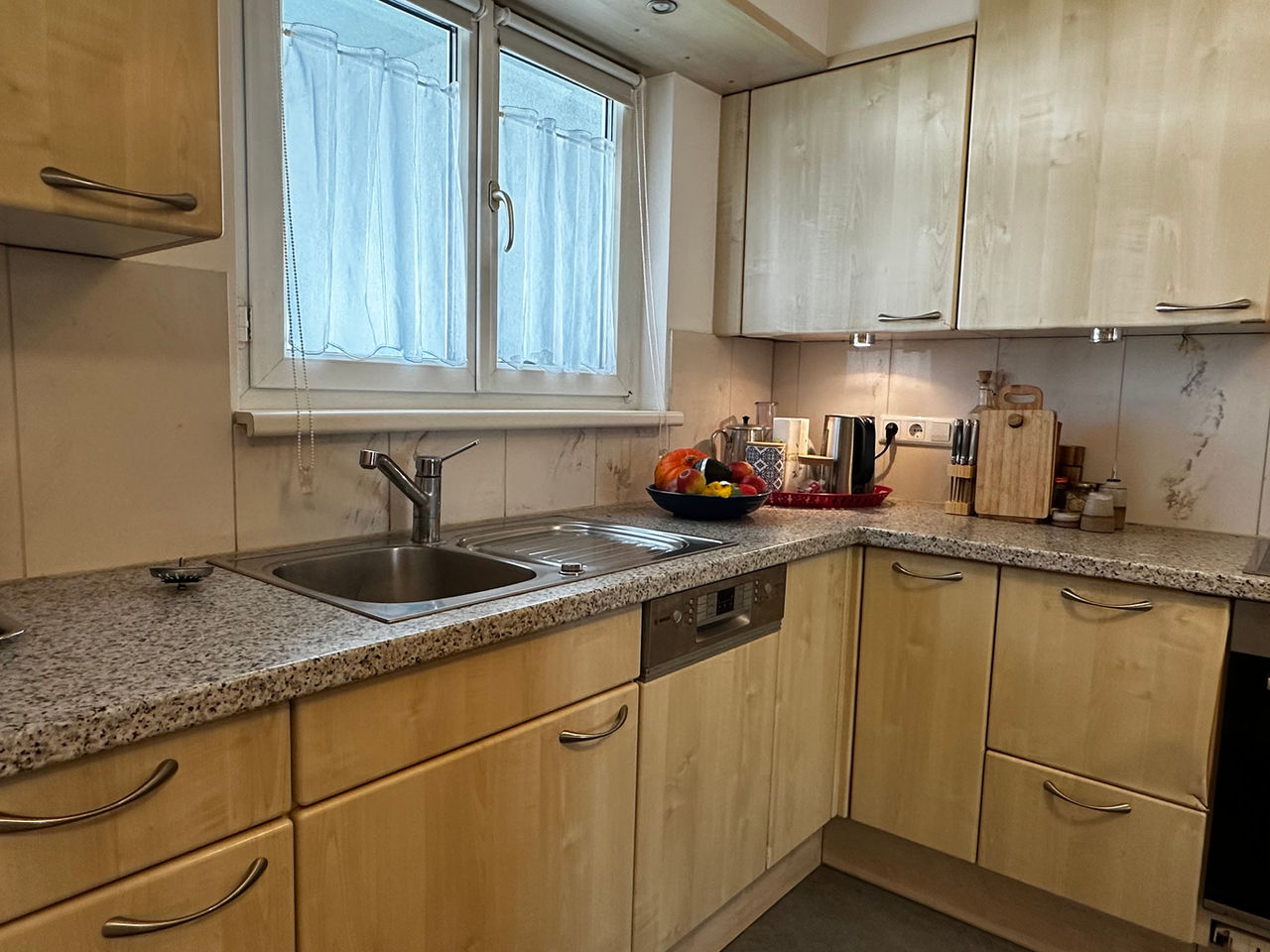 Helle 3-Zimmer-Wohnung mit Wintergarten in ruhiger Lage – 4